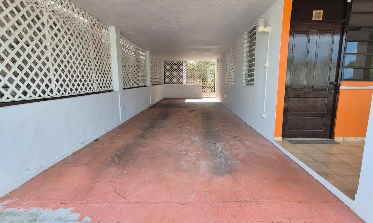 URB. LUCHETTI - 18