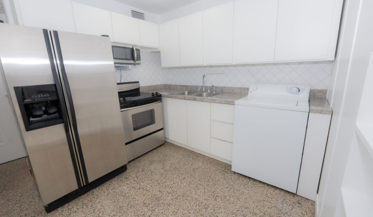 COND. BORINQUEN - 1