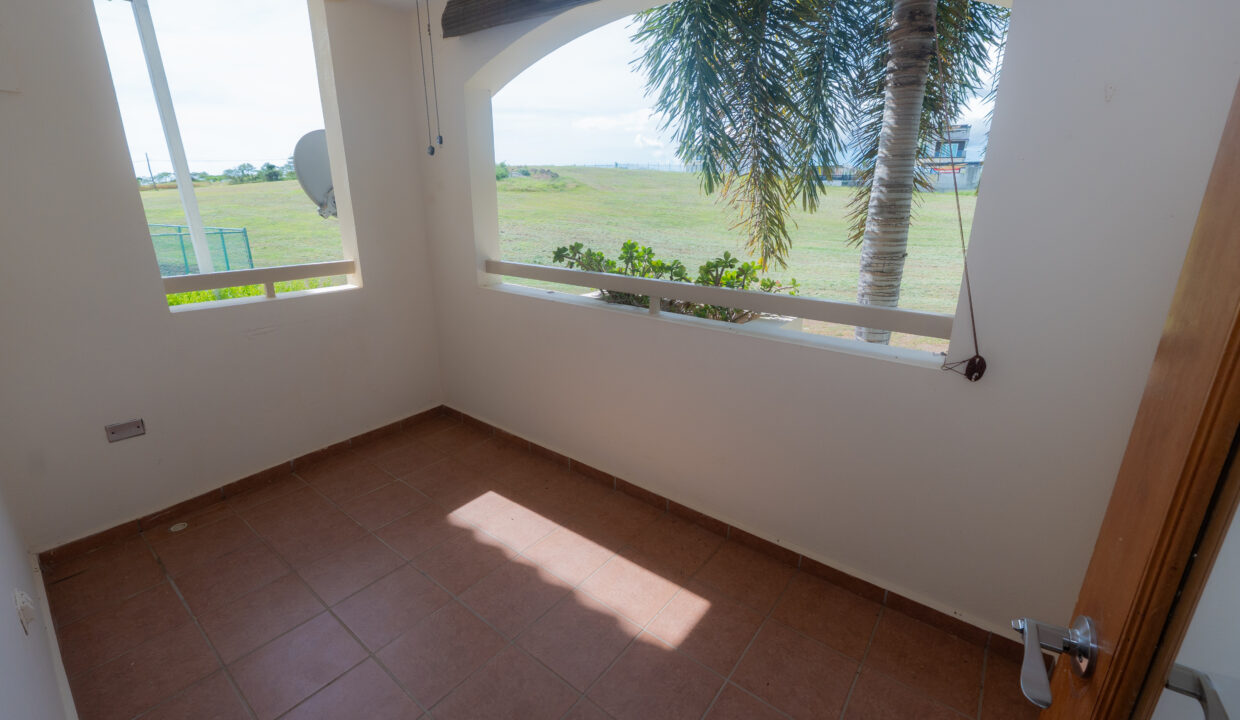 COND. VILLA CARACOLES - 11 BALCON