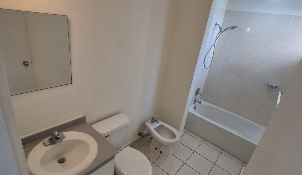 MARINA IV - 6-BAÑO MASTER VISTA ALTA