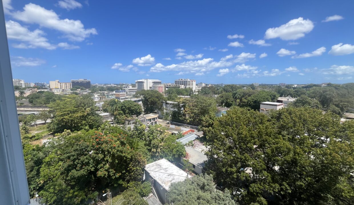 COND. PLAZA UNIVERSIDAD - 17