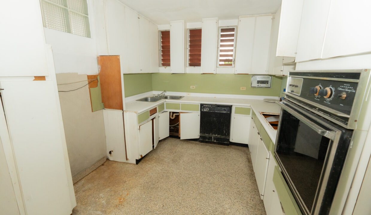 URB. TORRIMAR - 2