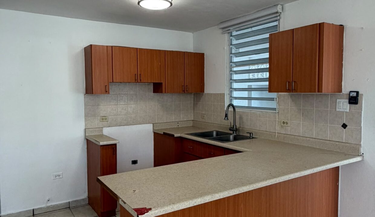 URB. PASEO COSTA DEL SUR - 5 - Cocina