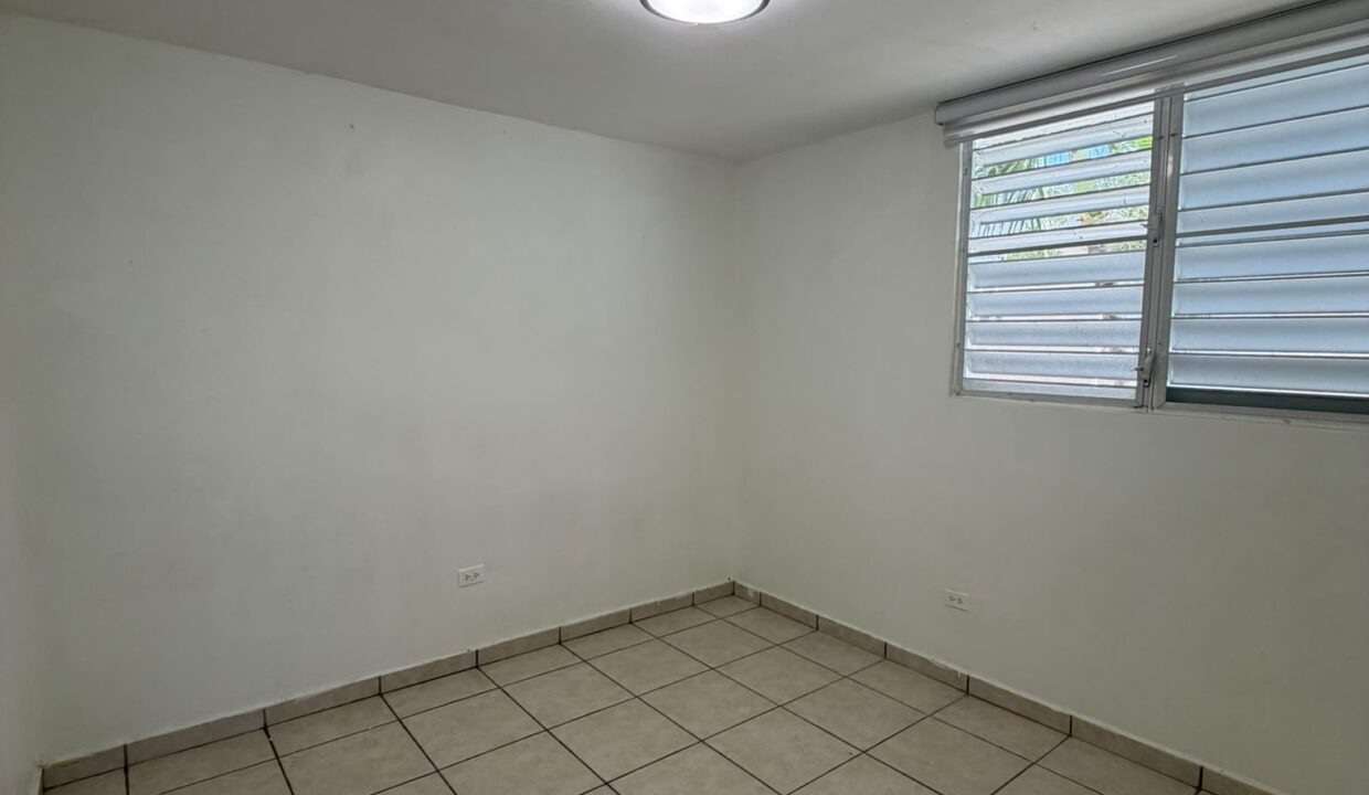 URB. PASEO COSTA DEL SUR - 7 - Habitacion 2