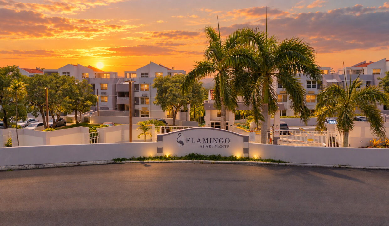 COND. FLAMINGO APARTMENTS - 1